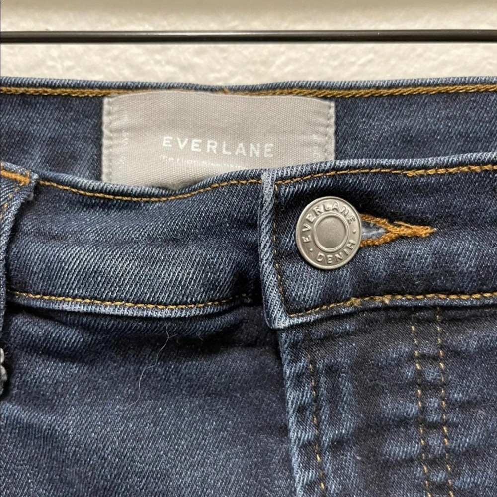 Evelane Jeans - Picture 2 of 4
